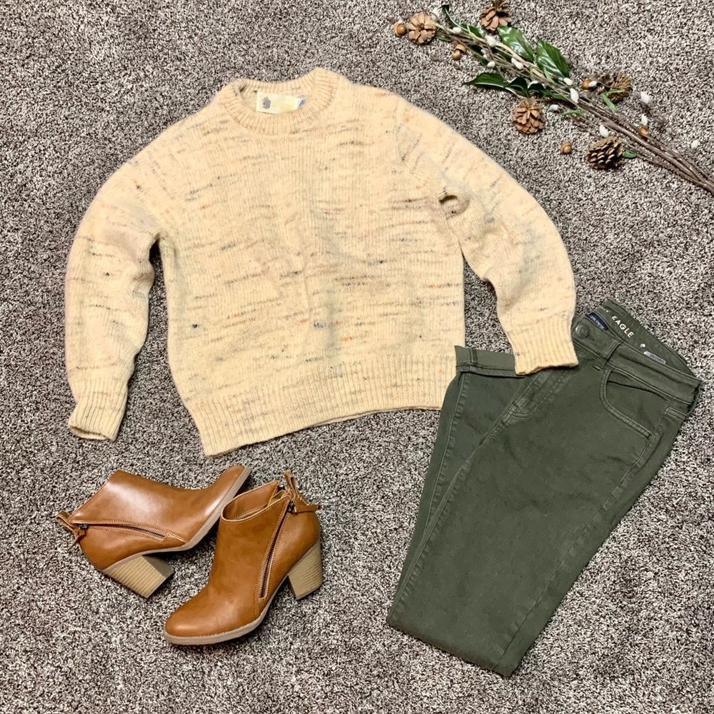 Vintage 100% Wool Winona Knits Cream Beige Pullover Sweater
